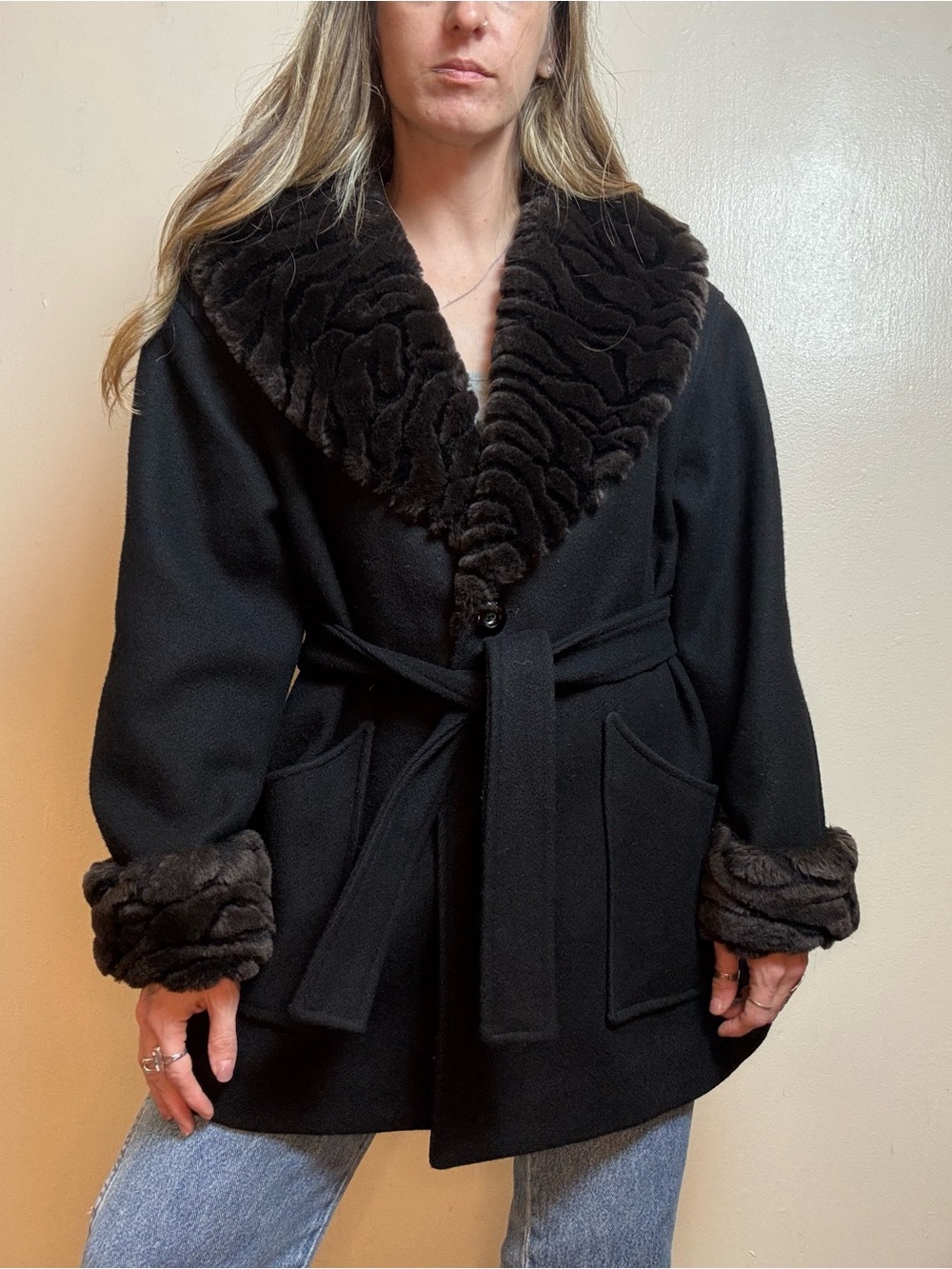 Vintage Black Pea Coat with Plush Trim and Belt